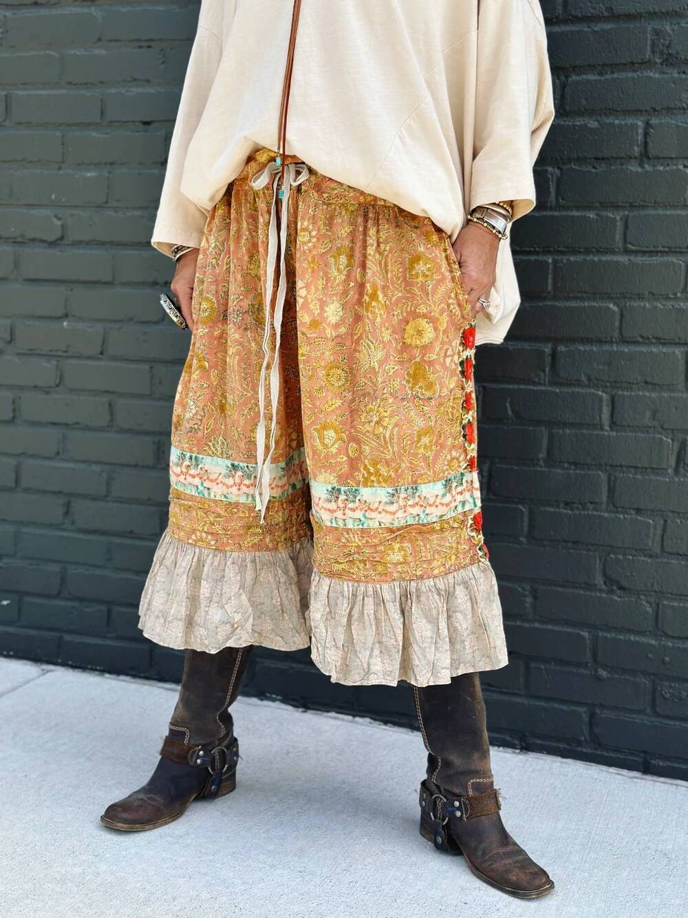 NEW JADED GYPSY gilded in grace bloomers floral boho pants in gold/ cream